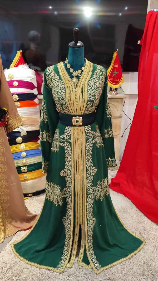 caftan marocain d occasion doublé — photo 10