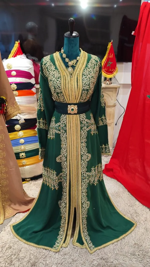 caftan marocain d occasion doublé — photo 11