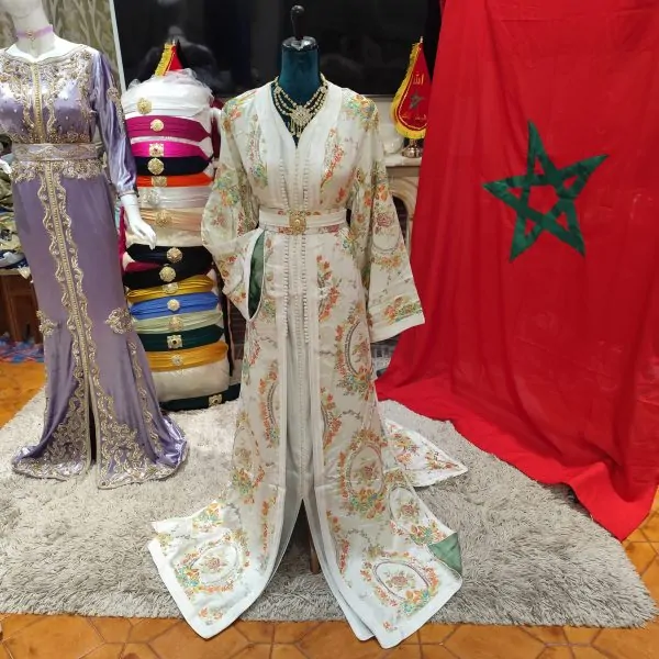 Caftán marroquí nuevo forrado, talla grande