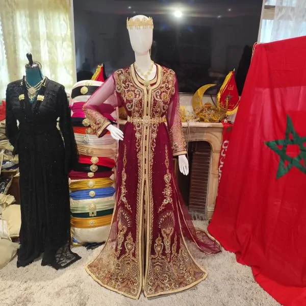 New Moroccan caftan with train — photo 13