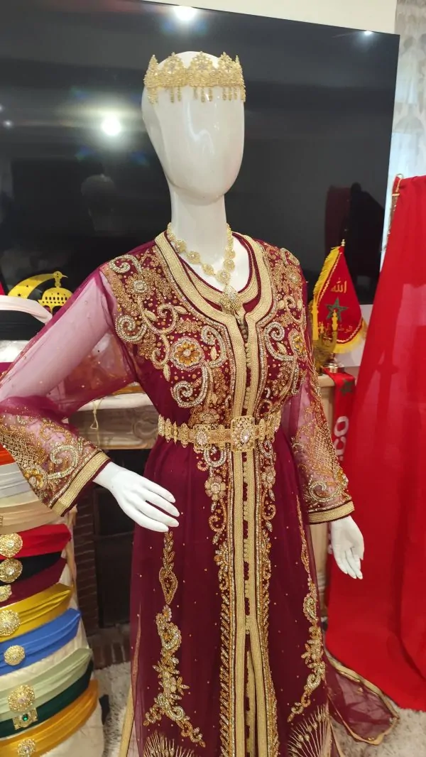 New Moroccan caftan with train — photo 17