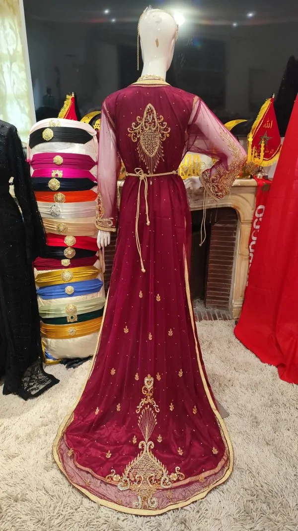 New Moroccan caftan with train — photo 15
