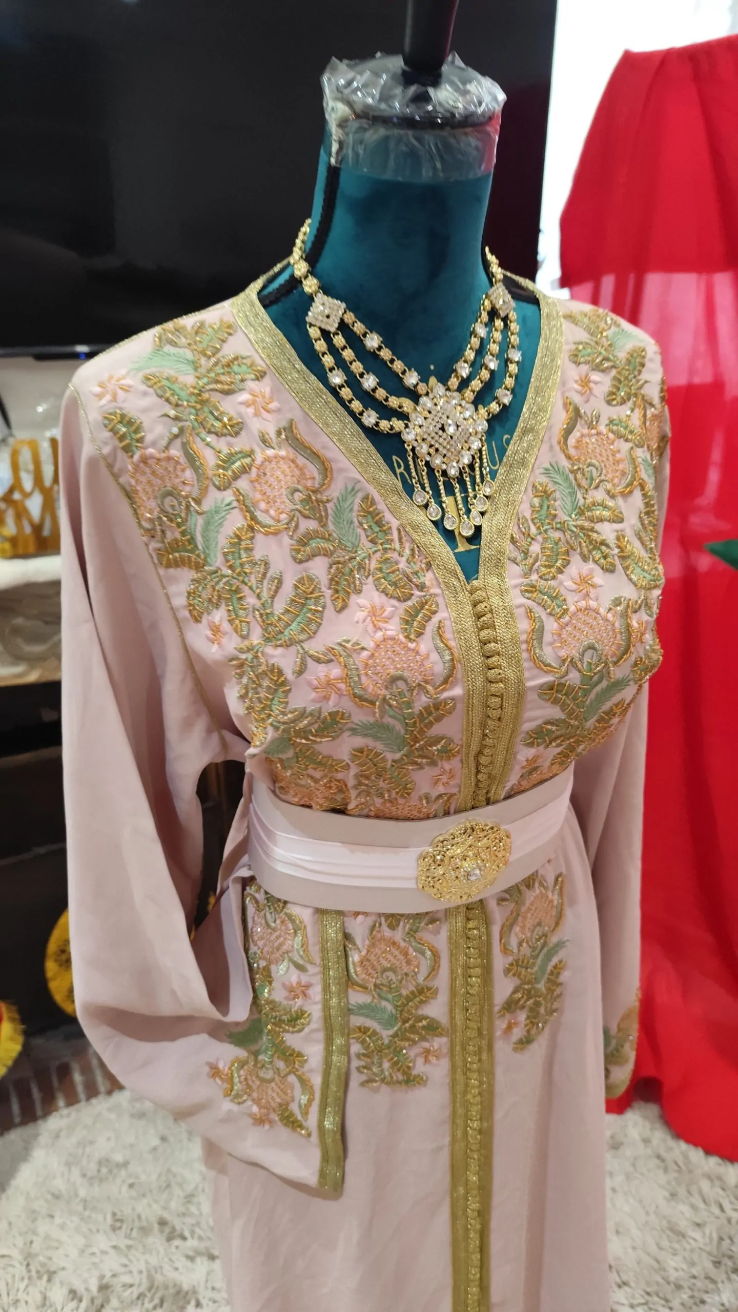 caftan marocain d occasion – Image 5