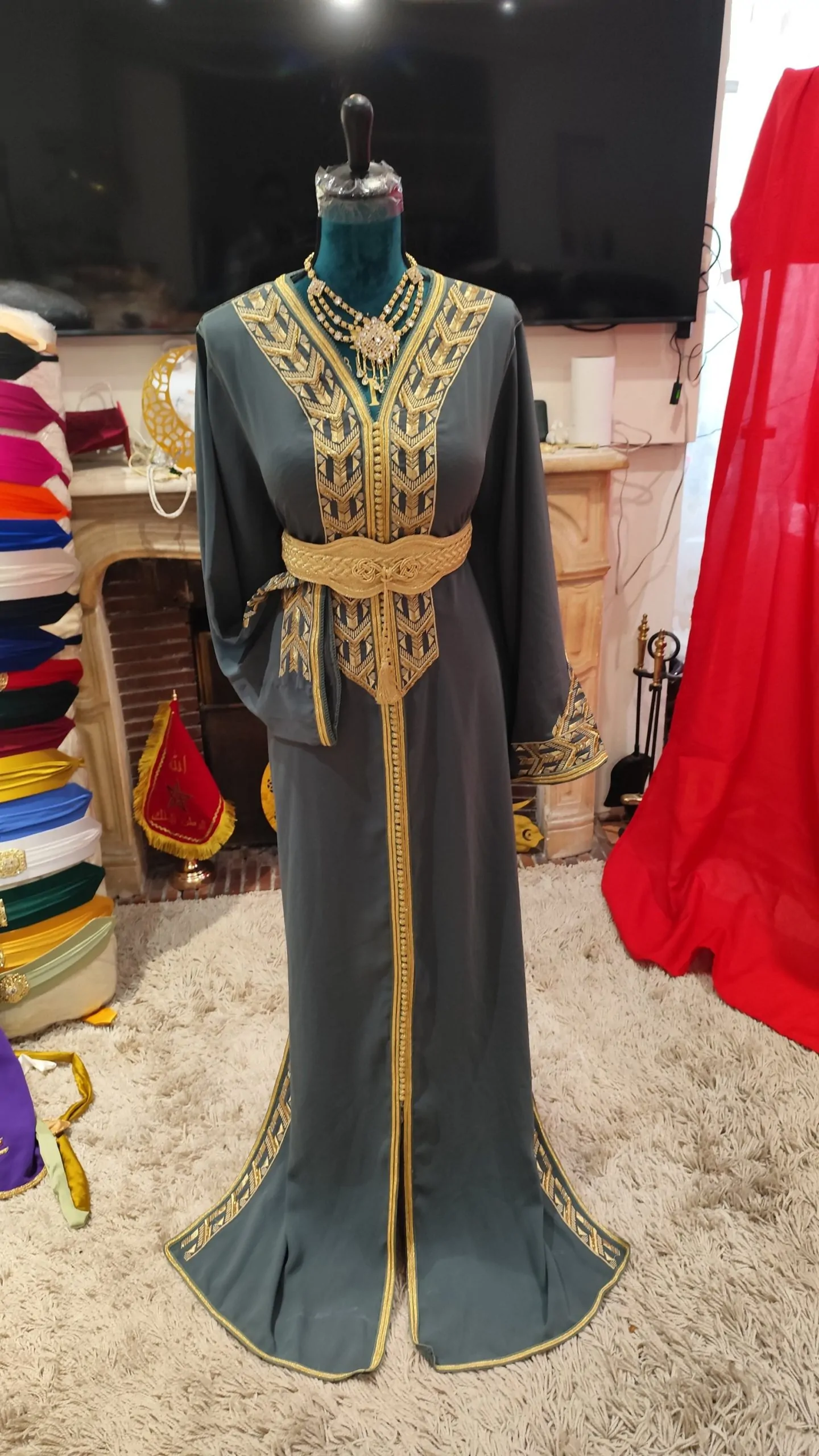 caftan marocain porté une fois – Image 10