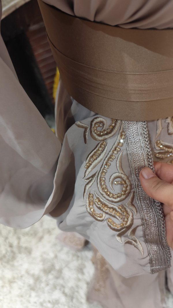 caftan marocain porté une fois — photo 3