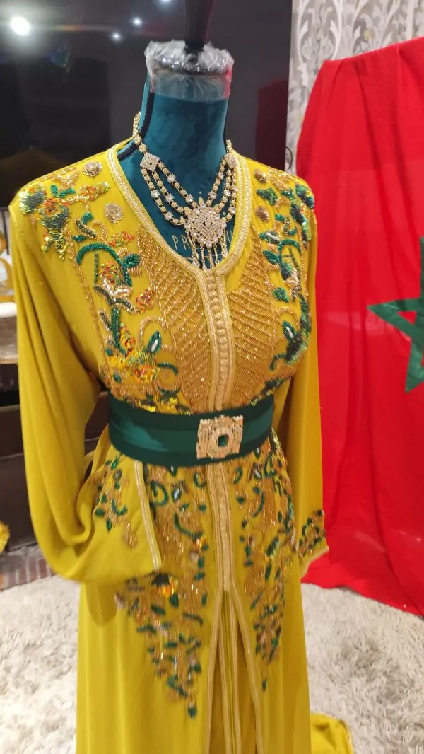caftan marocain d occasion — photo 4