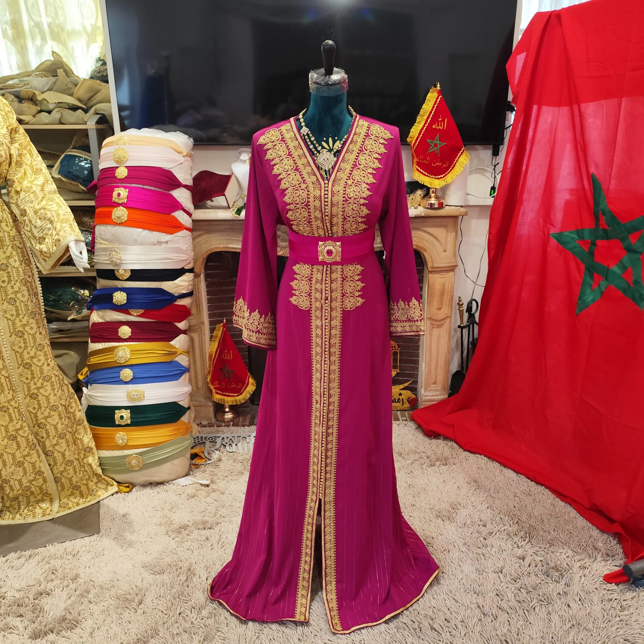 caftan marocain modèle d exposition – Image 9
