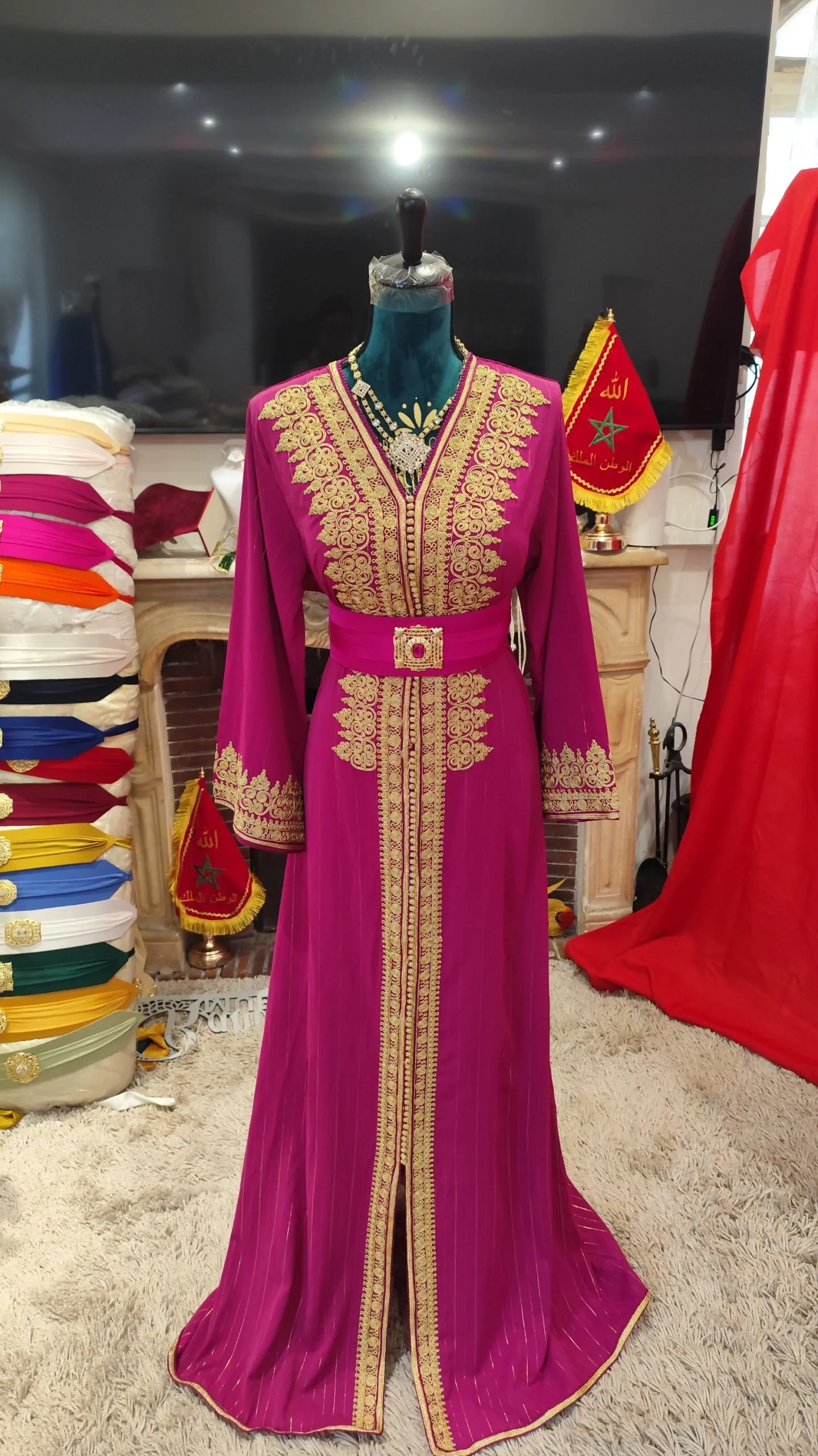 caftan marocain modèle d exposition – Image 8