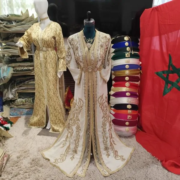 Neuer gefütterter marokkanischer Kaftan