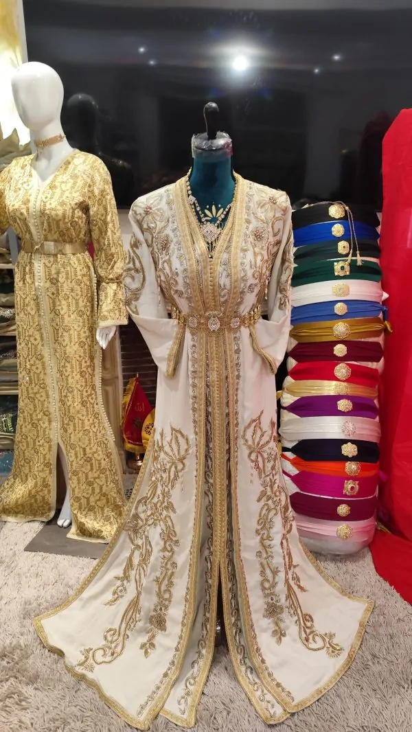 Neuer gefütterter marokkanischer Kaftan — photo 3