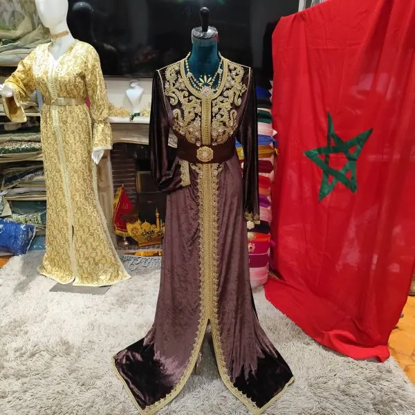 Gebrauchter marokkanischer Kaftan