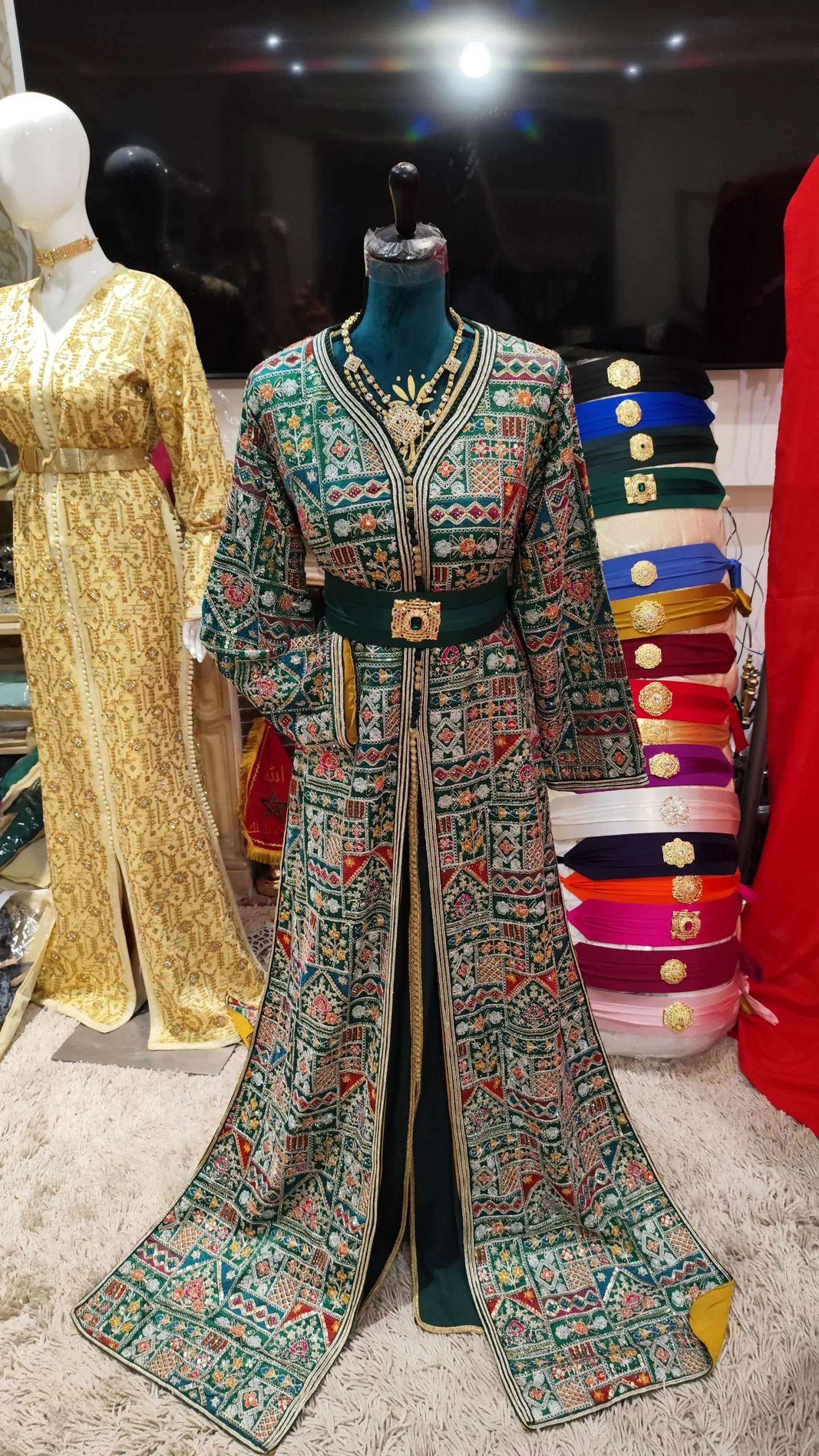 caftan marocain d occasion – Image 9