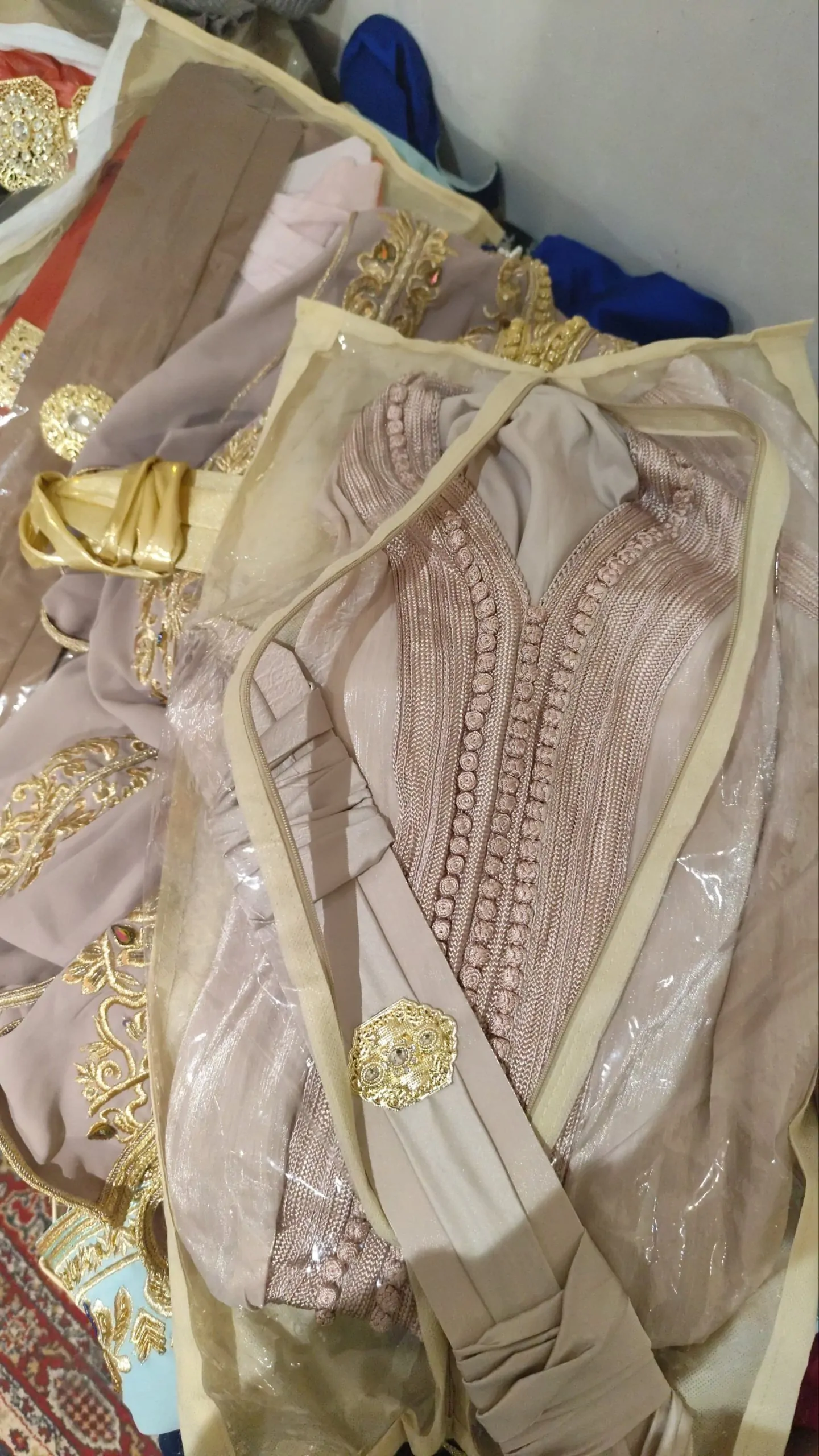 caftan marocain neuf avec ceinture