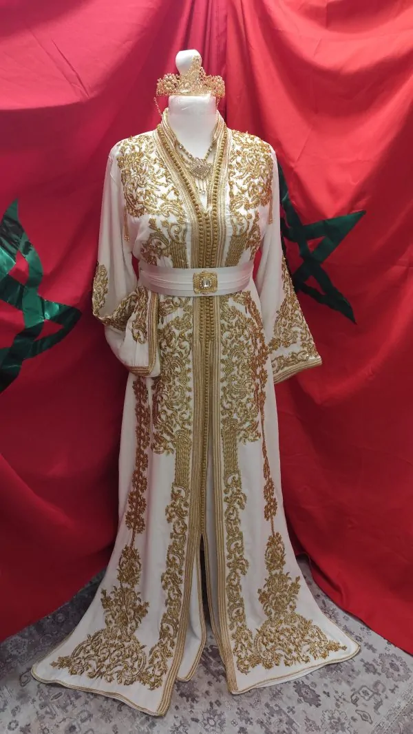 Neuer gefütterter marokkanischer Kaftan, 66cm — photo 7
