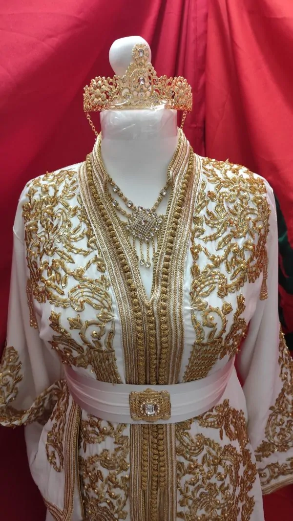 Neuer gefütterter marokkanischer Kaftan, 66cm — photo 4