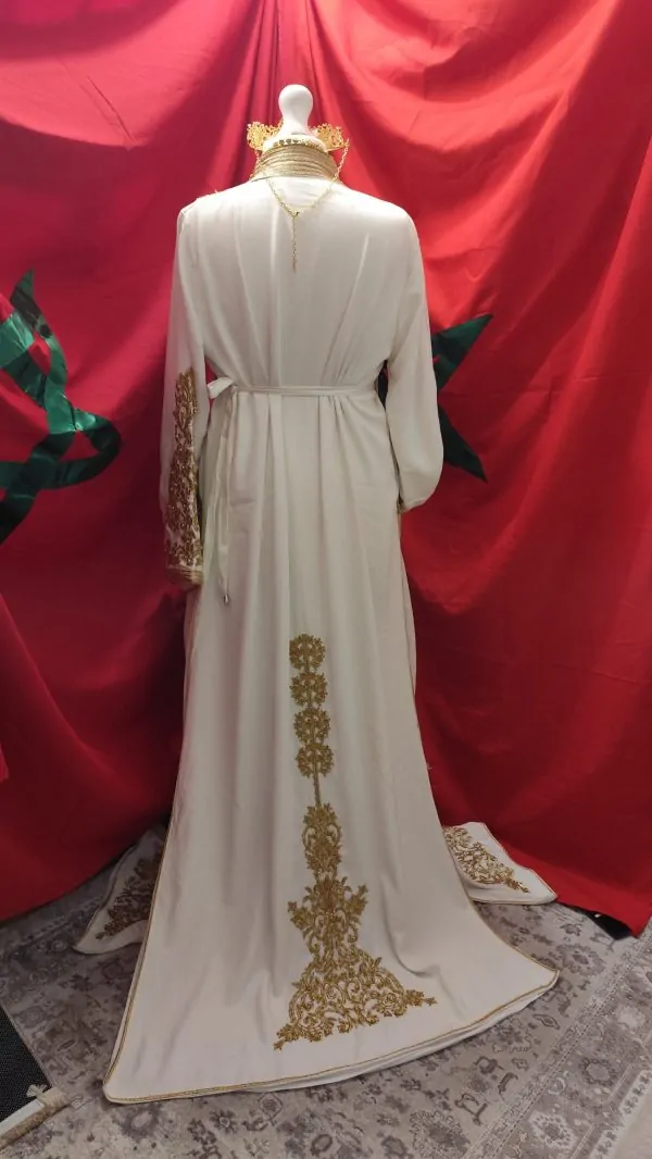 Neuer gefütterter marokkanischer Kaftan, 66cm — photo 5