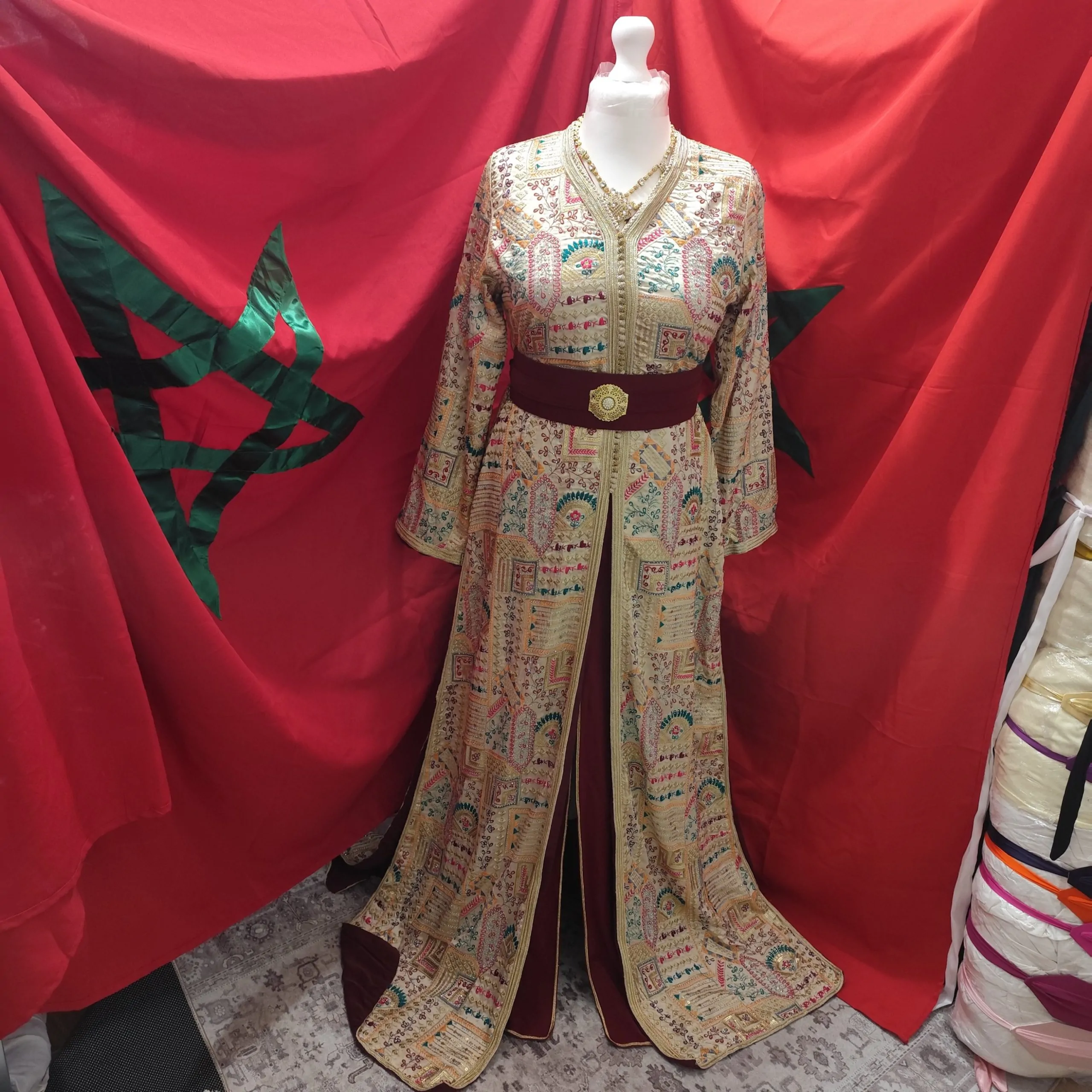 lot 3 caftan marocain d occasion
