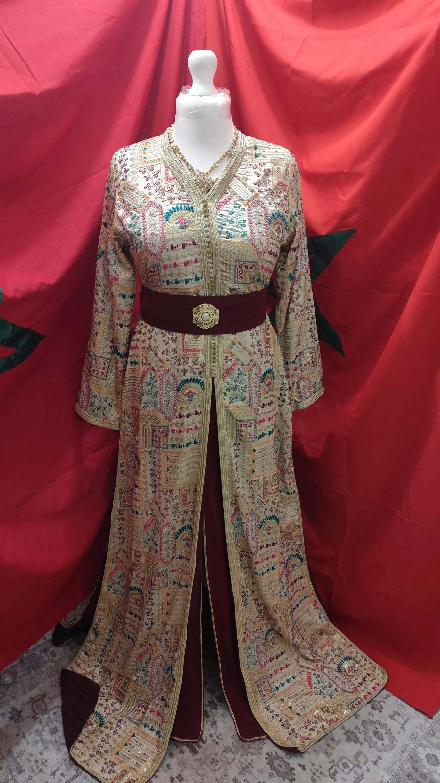 lot 3 caftan marocain d occasion – Image 13