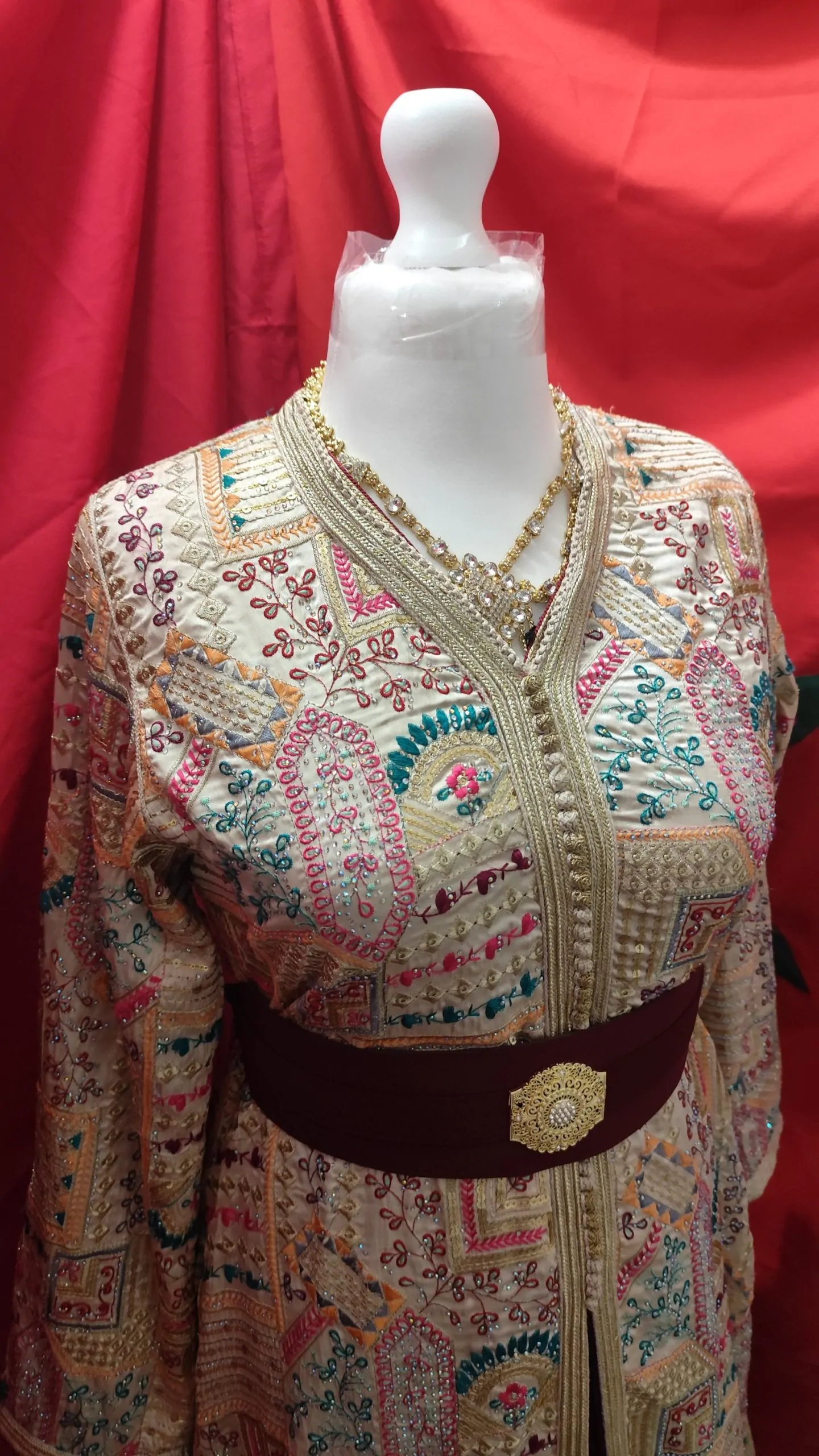 lot 3 caftan marocain d occasion – Image 10