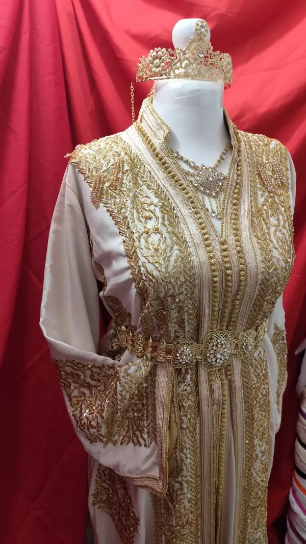 Neuer gefütterter marokkanischer Kaftan — photo 5