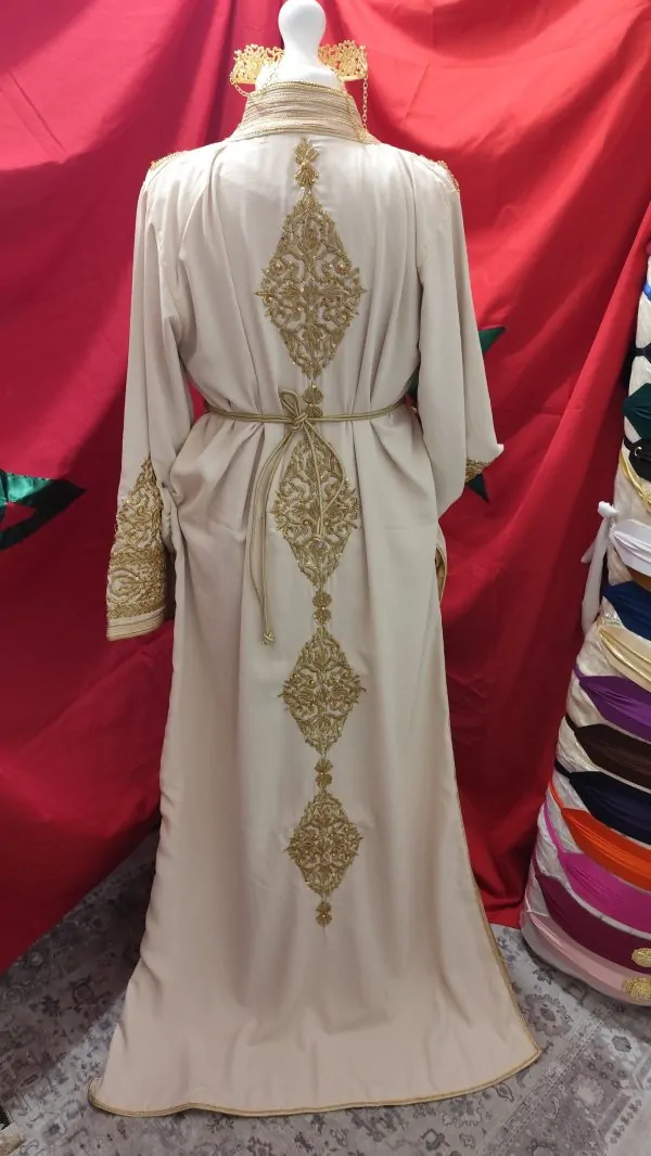 Neuer gefütterter marokkanischer Kaftan — photo 4
