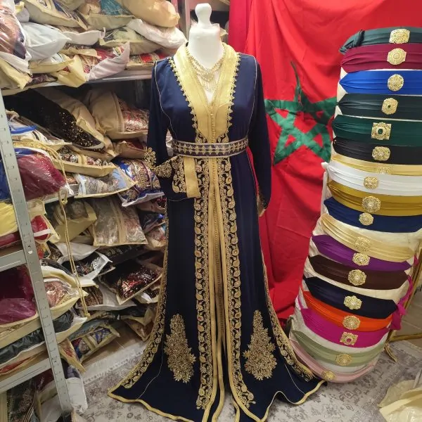New Moroccan caftan with belt — photo 9