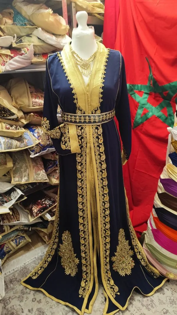 New Moroccan caftan with belt — photo 13