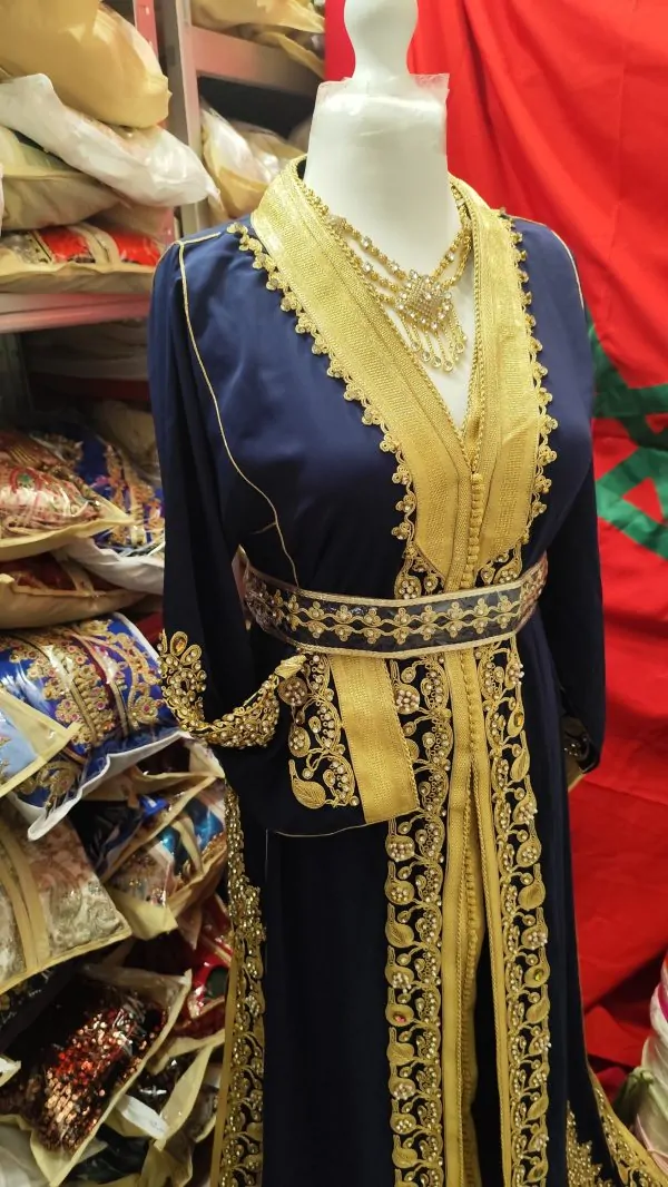 New Moroccan caftan with belt — photo 11
