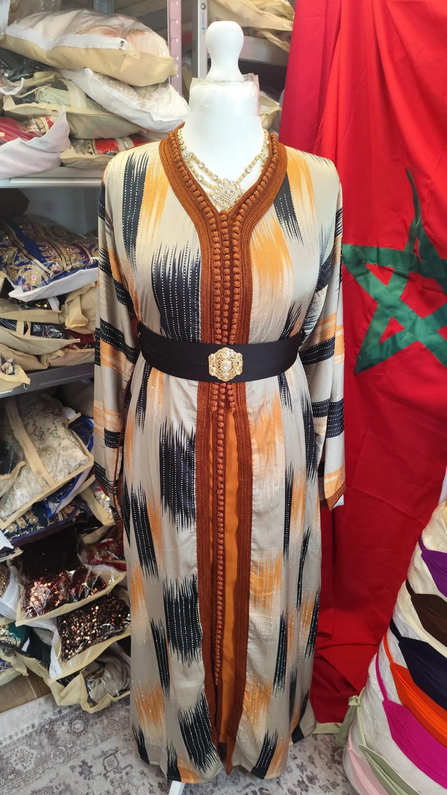 caftan marocain d occasion – Image 8