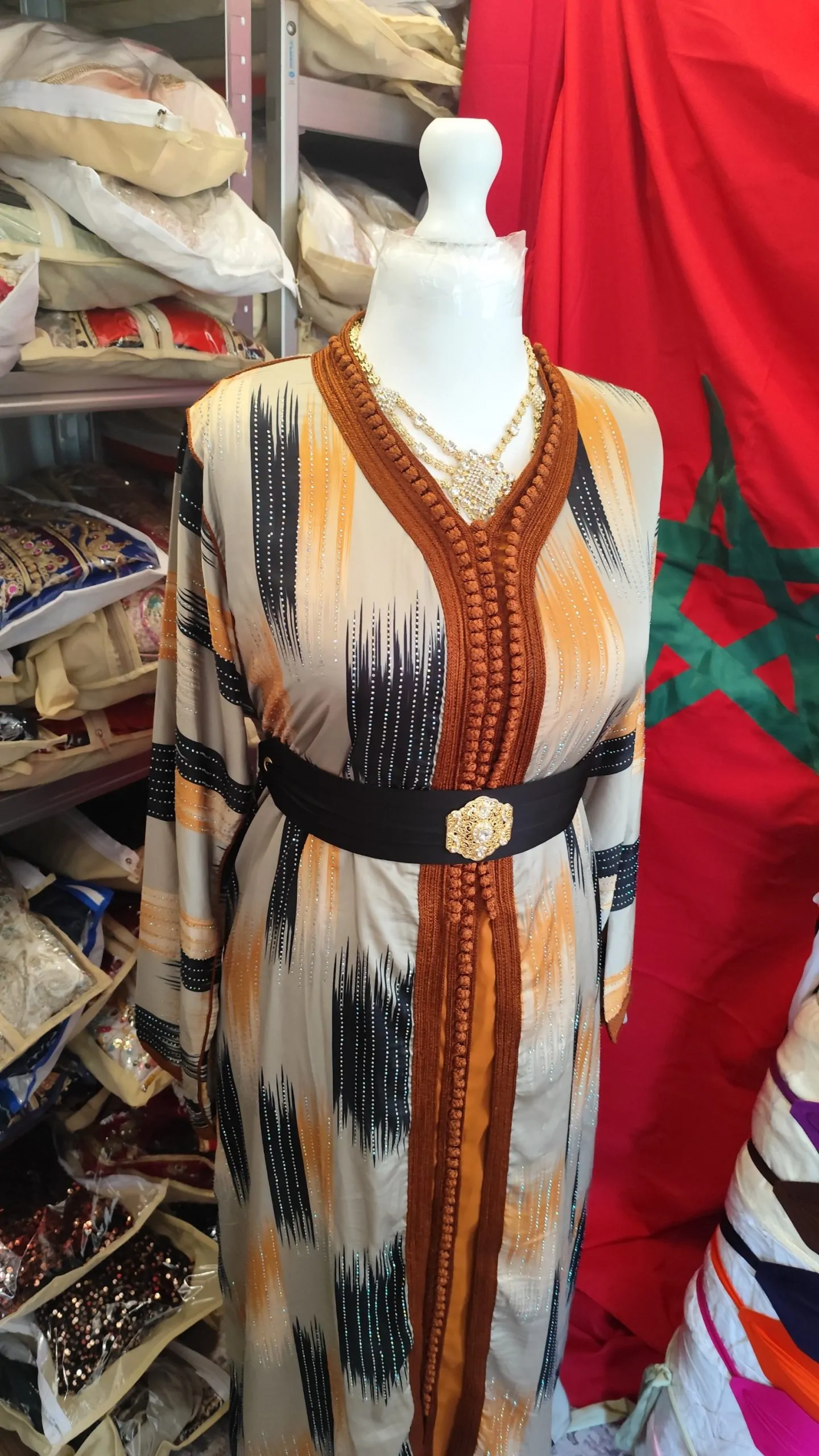 caftan marocain d occasion – Image 7