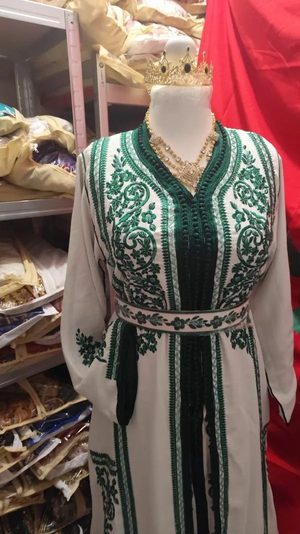 قفطان مغربي جديد مبطن مع حزام — photo 8