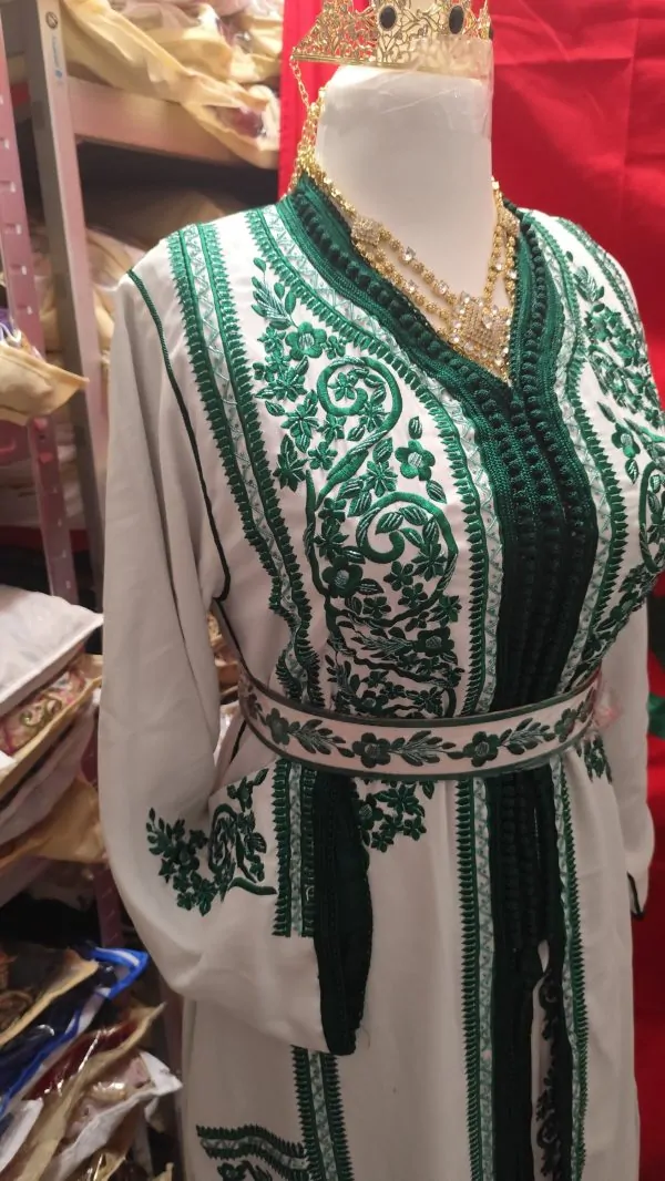 قفطان مغربي جديد مبطن مع حزام — photo 7