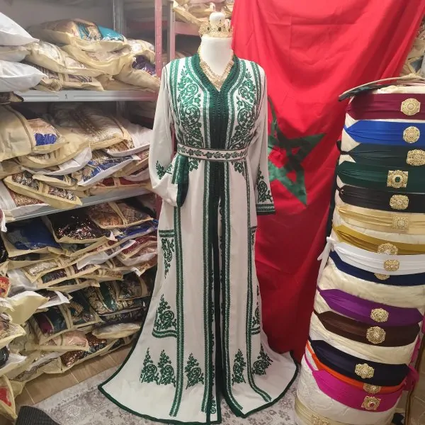 قفطان مغربي جديد مبطن مع حزام — photo 12