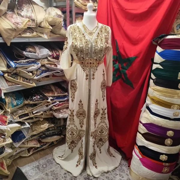 قفطان مغربي جديد