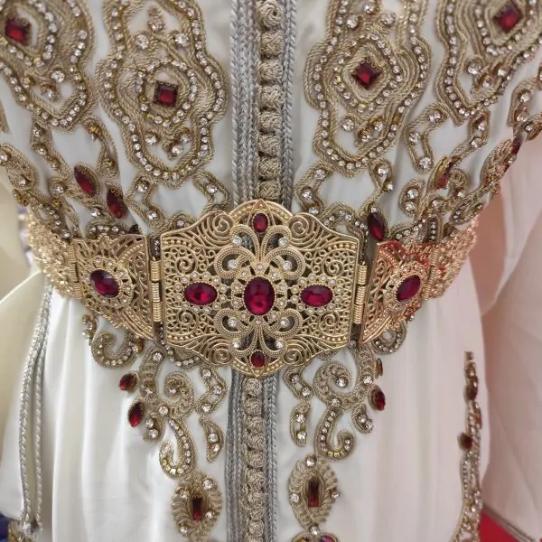 Nieuwe traditionele Marokkaanse riem – verstelbaar & verguld roestvrij staal