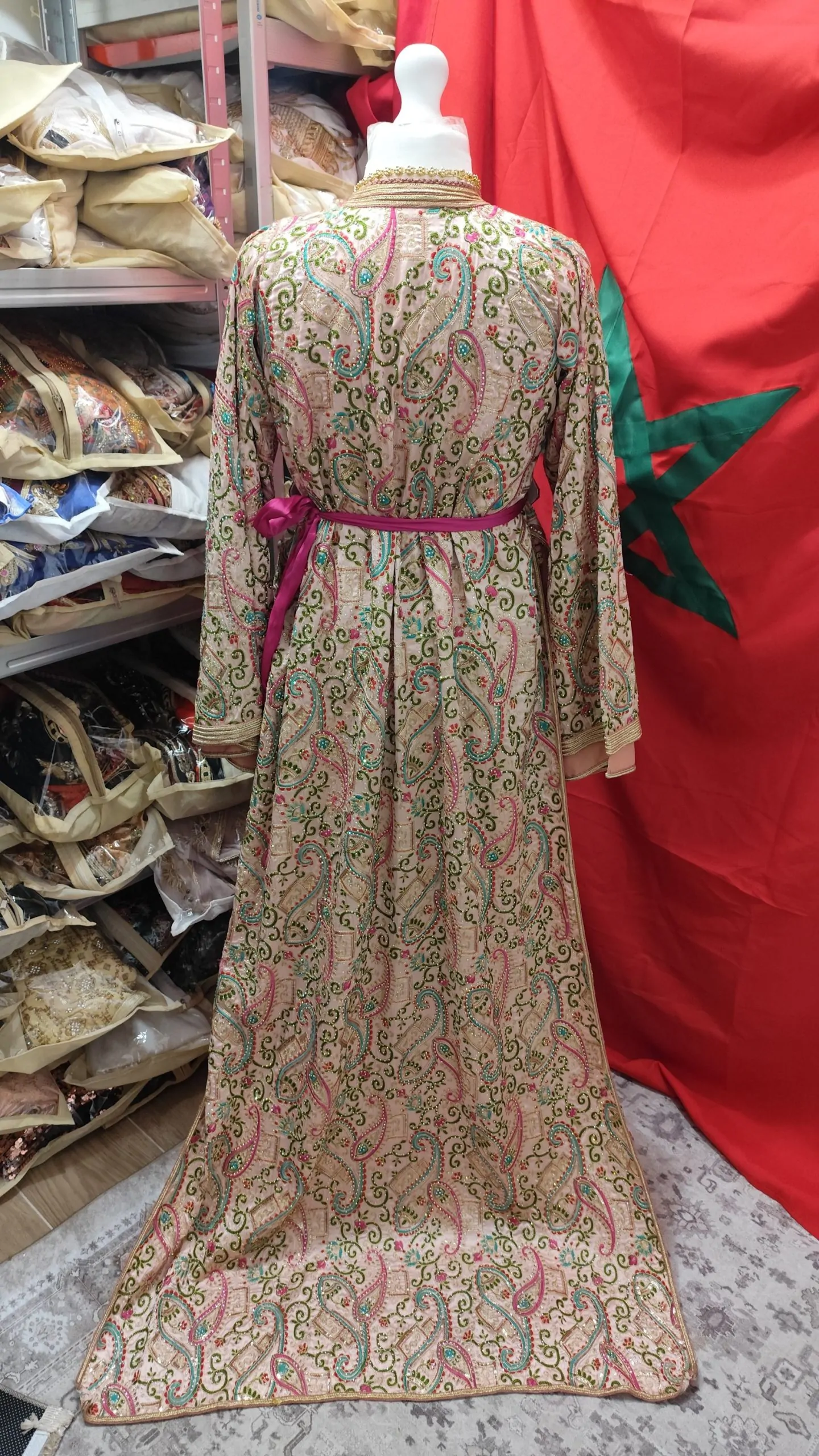 caftan marocain d occasion – Image 5