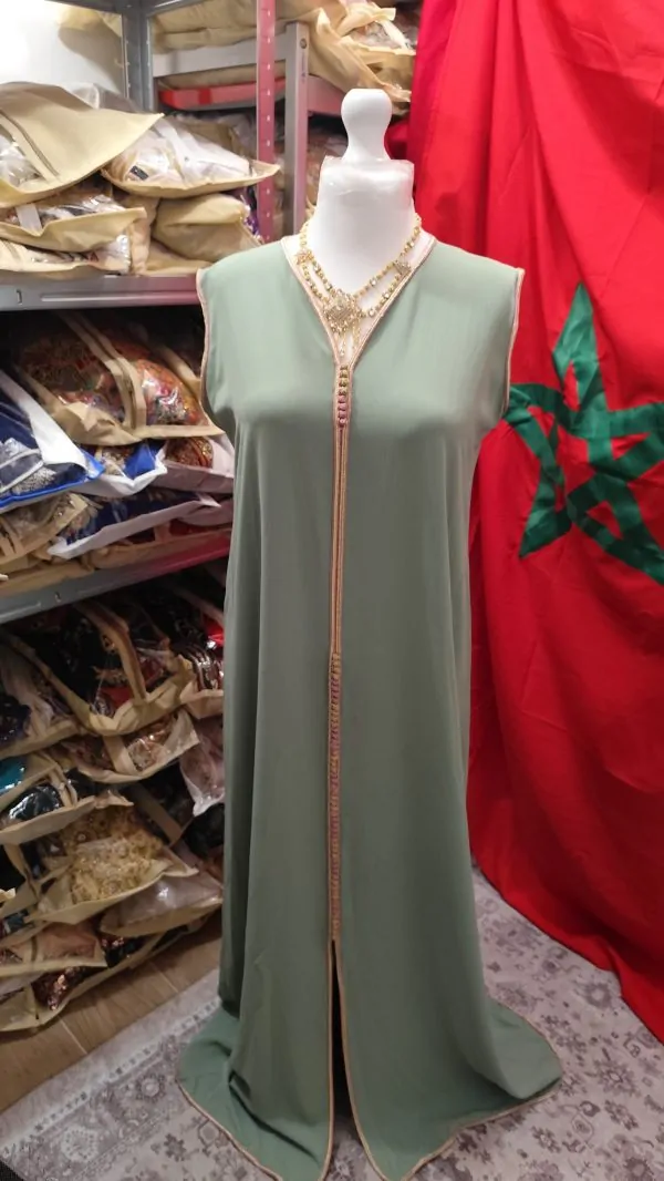 caftan marocain d occasion doublé — photo 7