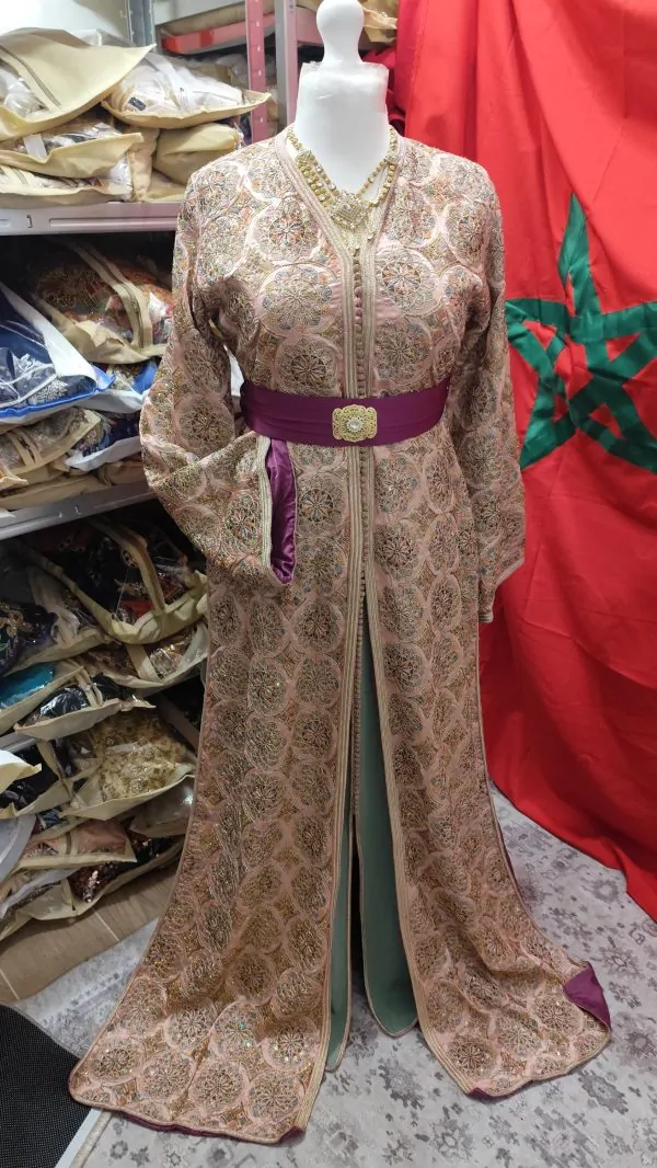 caftan marocain d occasion doublé — photo 9