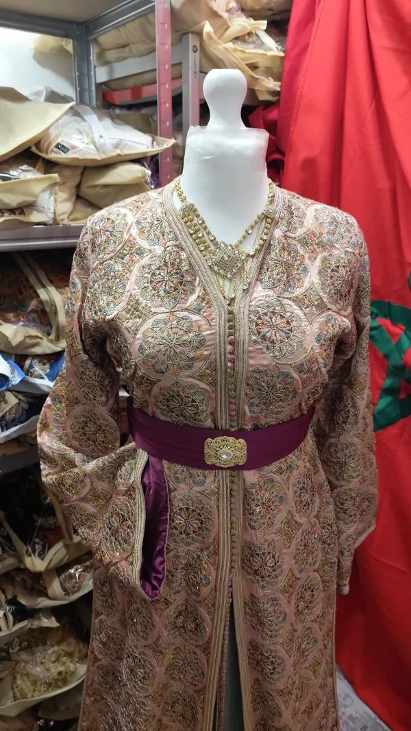 caftan marocain d occasion doublé — photo 5