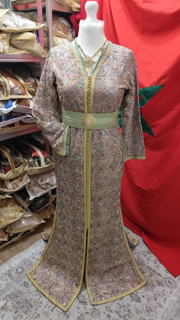 caftan marocain d occasion doublé sirène — photo 9