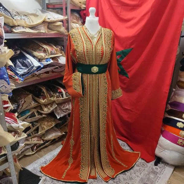 caftan marocain neuf doublé grande taille 75cm