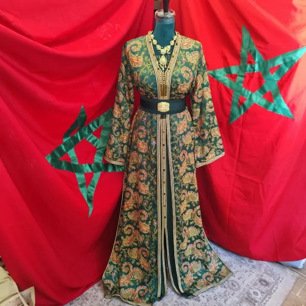 caftan marocain d occasion — photo 10