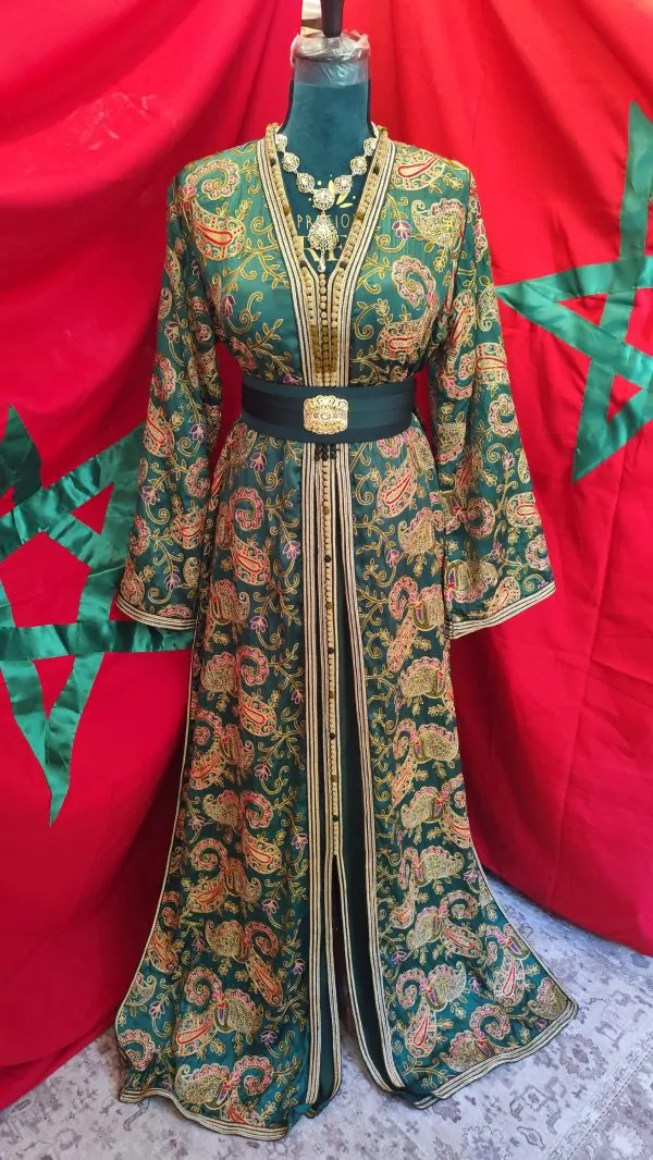 caftan marocain d occasion — photo 4