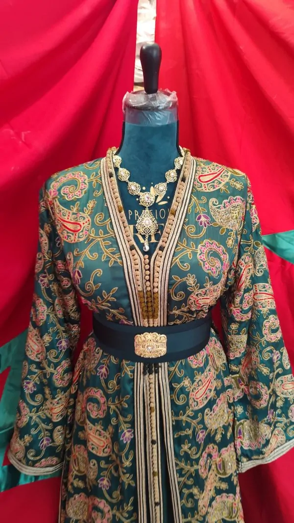caftan marocain d occasion — photo 6