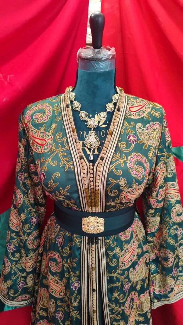 caftan marocain d occasion — photo 3