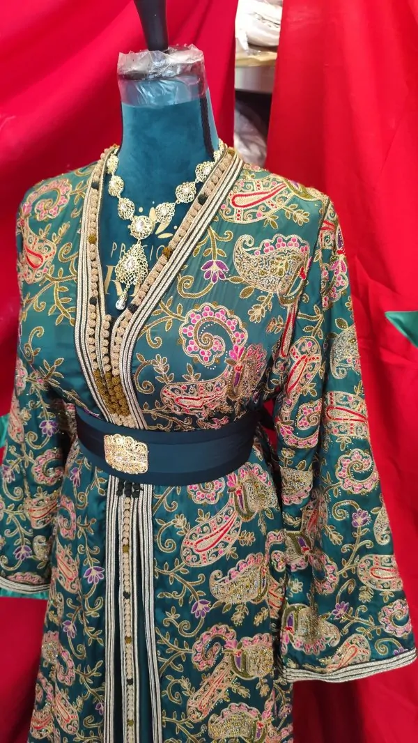 caftan marocain d occasion — photo 7