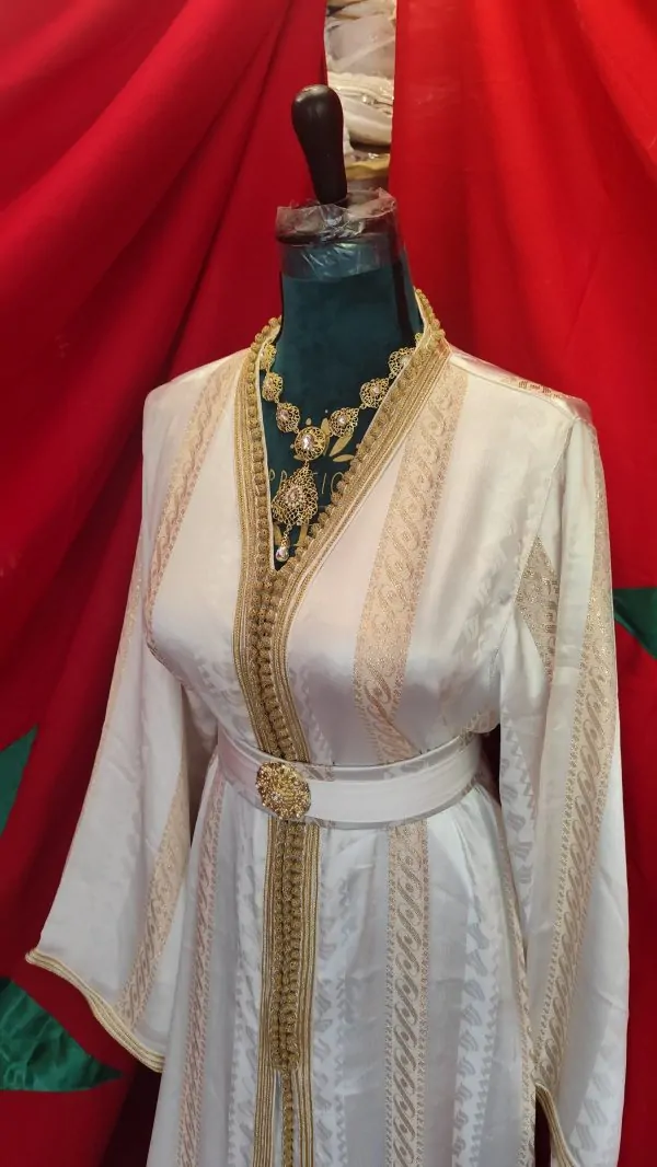 قفطان مغربي جديد مع حزام — photo 3