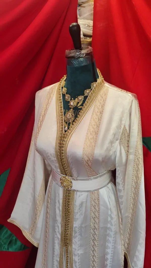 قفطان مغربي جديد مع حزام — photo 5