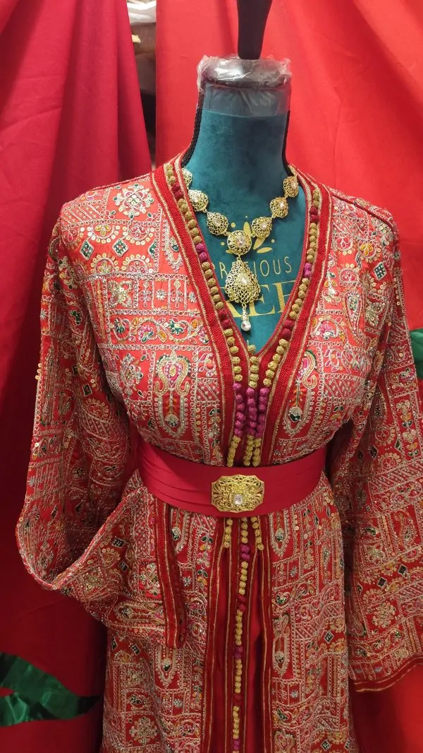 caftan marocain d occasion — photo 5