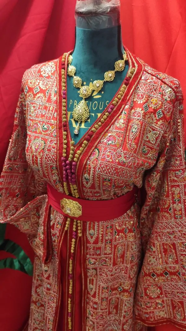 caftan marocain d occasion — photo 9